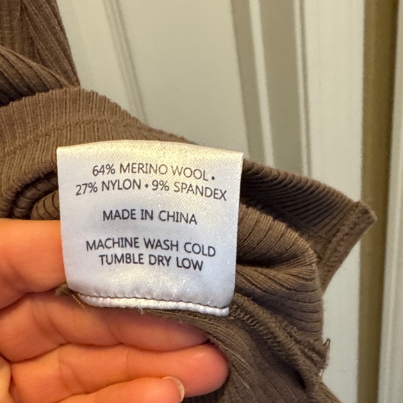 Woolx- “Harlowe” Brown Short Sleeve Dress with Pockets, XL, New Without Tags. - Picture 5 of 5